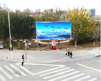 南平户外大屏广告投放要点。